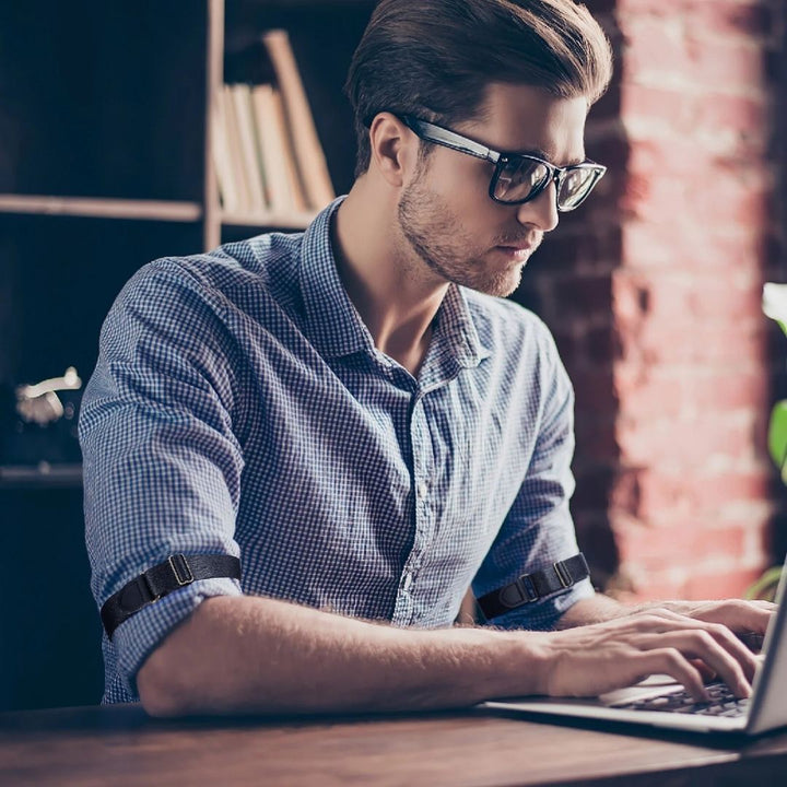 男性ファッション その他 | ブラックアームバンド2個セット サイズ調整可 メンズ・レディース兼用