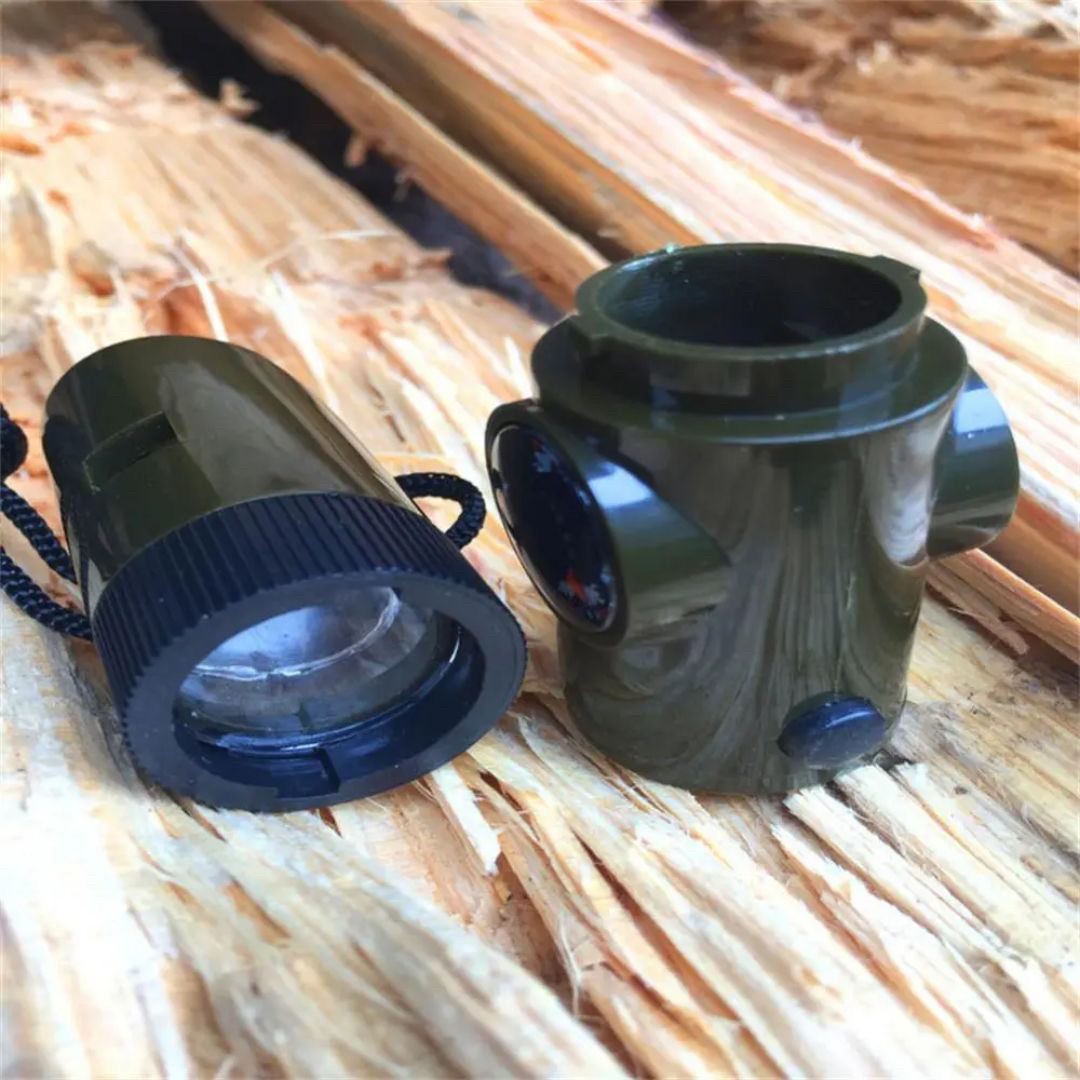 アウトドア用品 その他 | 多機能サバイバルホイッスル：熊よけ・高デシベル・吊り下げ式