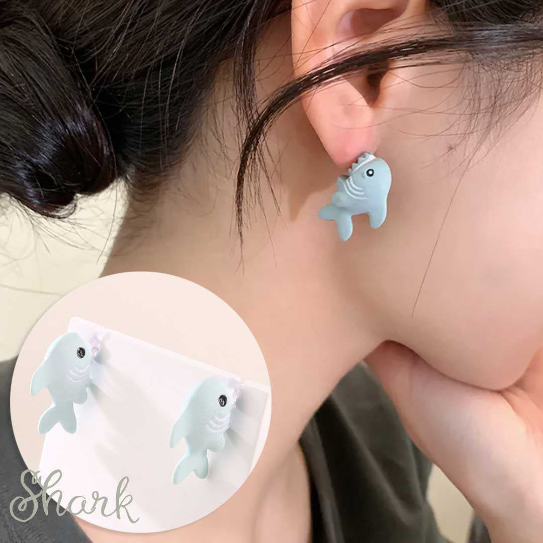 ピアス イヤーカフ | 恐竜・犬・サメ立体ピアス 2個セット