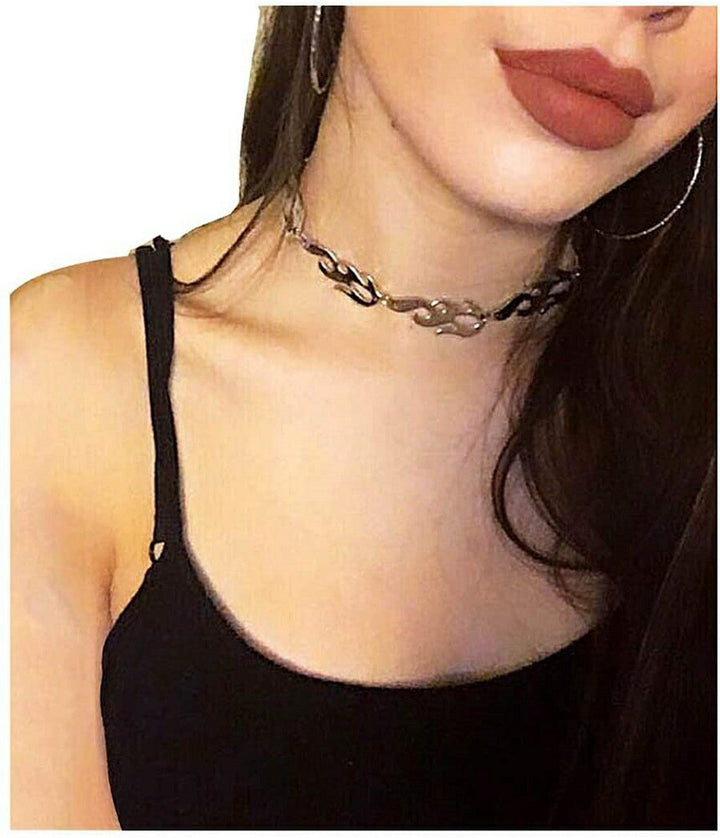 ネックレス | ファイヤーモチーフ ジュエリー3点セット（ネックレス・ブレスレット・ピアス）