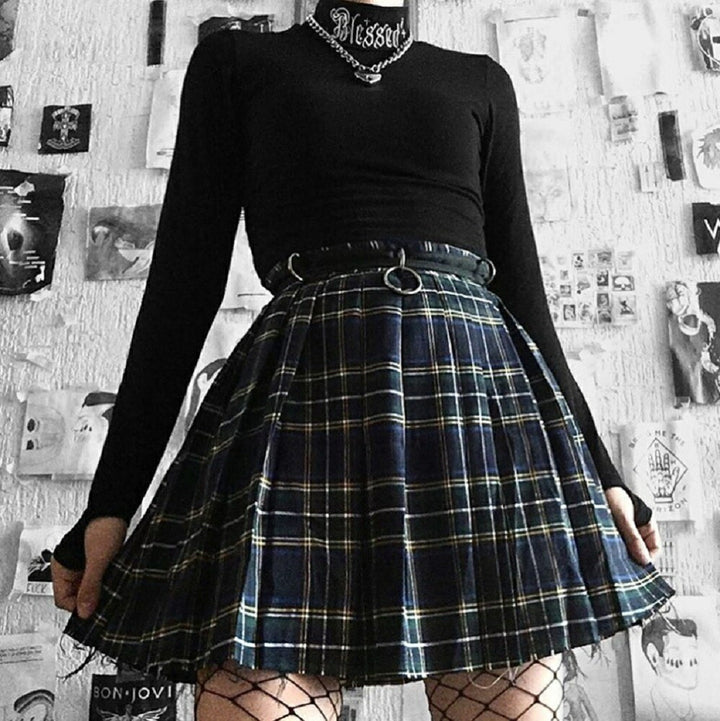 シャツ 女性 | 黒タートルネックショートトップス【ダンス・ストリート向け】