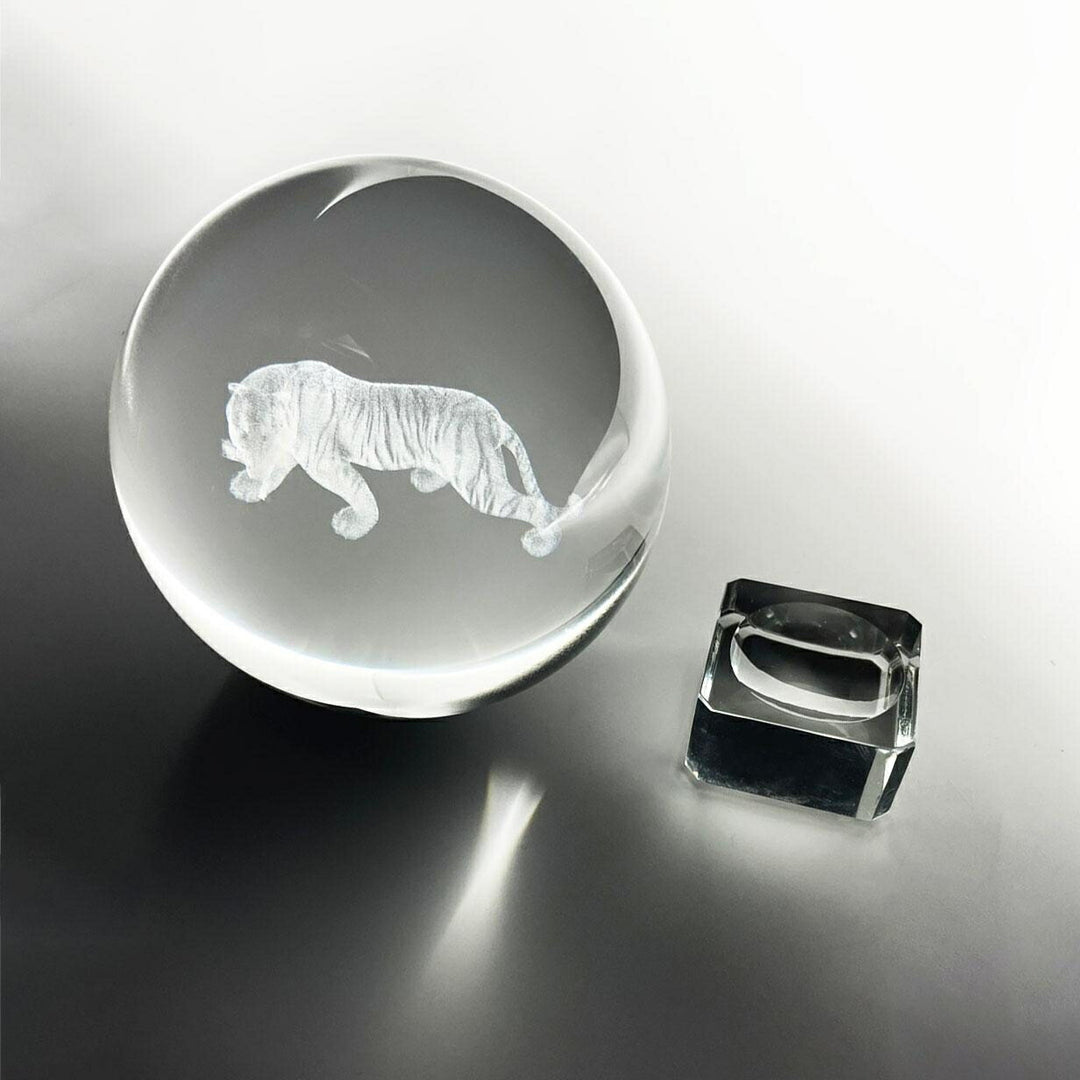 風水 インテリア | 水晶球クリスタル虎置物 - 風水干支寅年オブジェ10cm