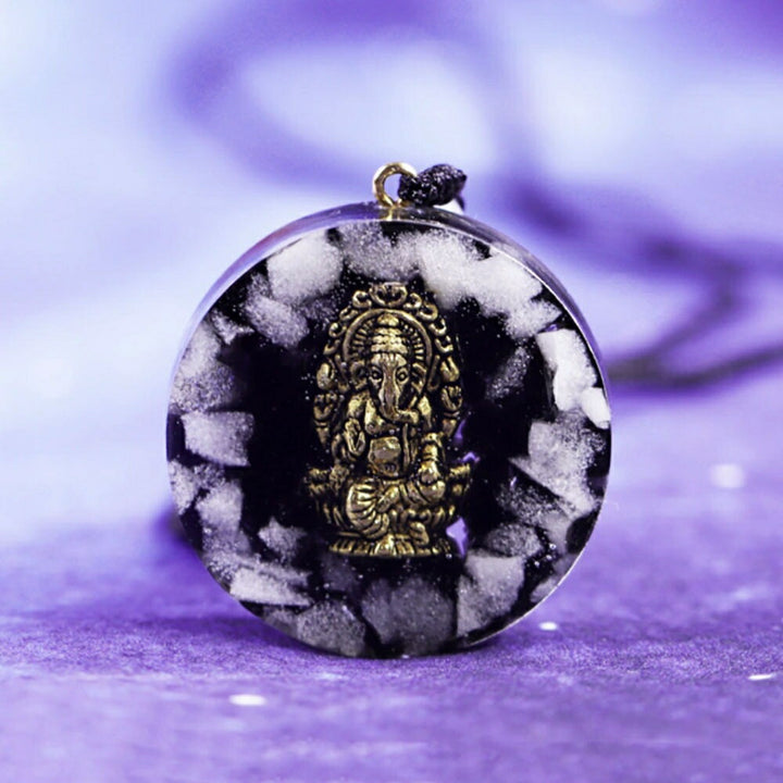 ネックレス | 光るガネーシャ象モチーフ開運ネックレス