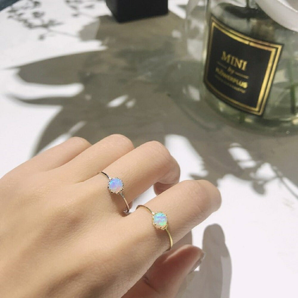 リング | オパールと貝パールの細めピンキーリング【ゴールド】