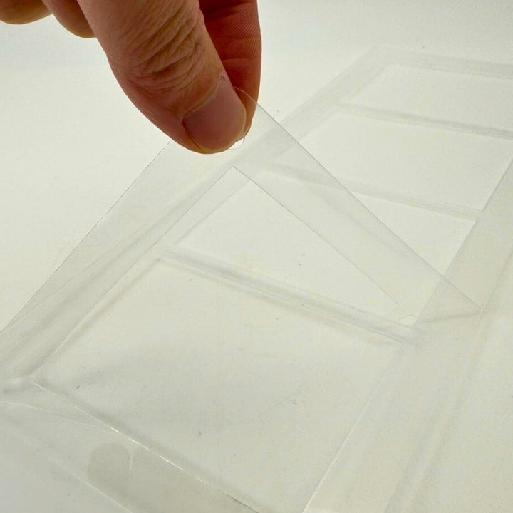 トレカケース | ポケモン・遊戯王対応 アクリル製トレカ保護ディスプレイケース（4枚用）