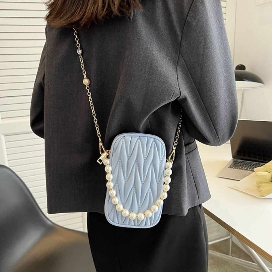 バッグ | キルティング ミニショルダーバッグ 2way パールチェーン - ホワイト/ライトブルー