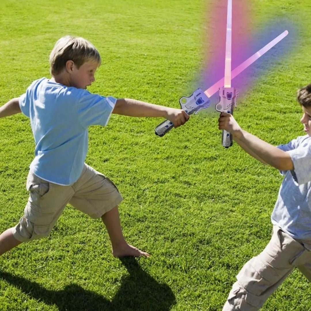 子供 おもちゃ | 光るサウンドソード - LED伸縮式ライトセーバー for 子供