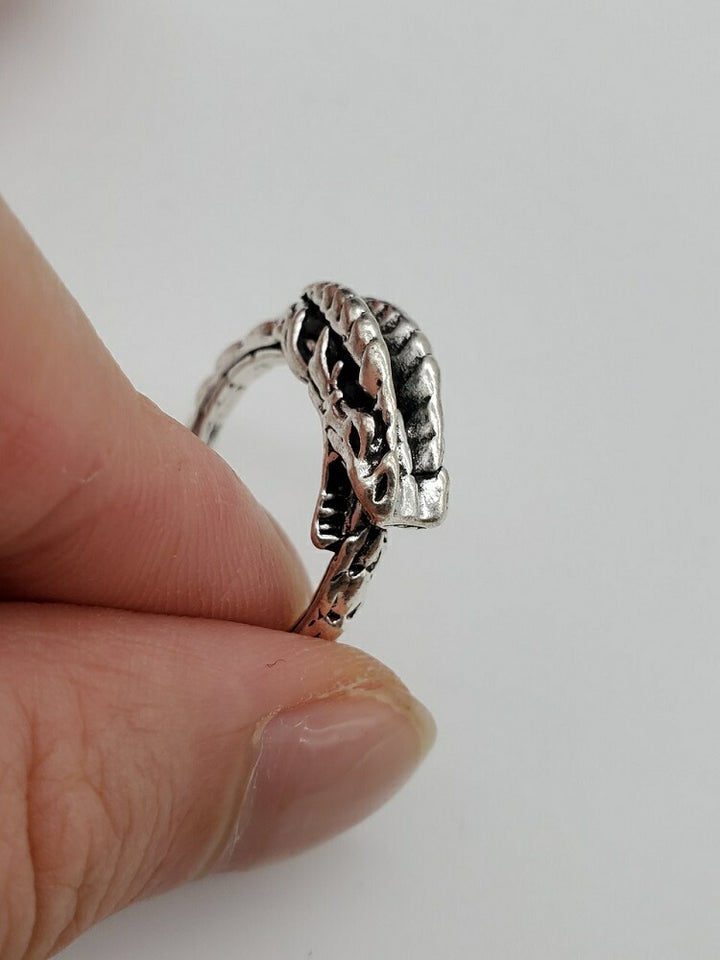 リング | ウロボロス スネークリング シルバーカラー燻し風仕上げ