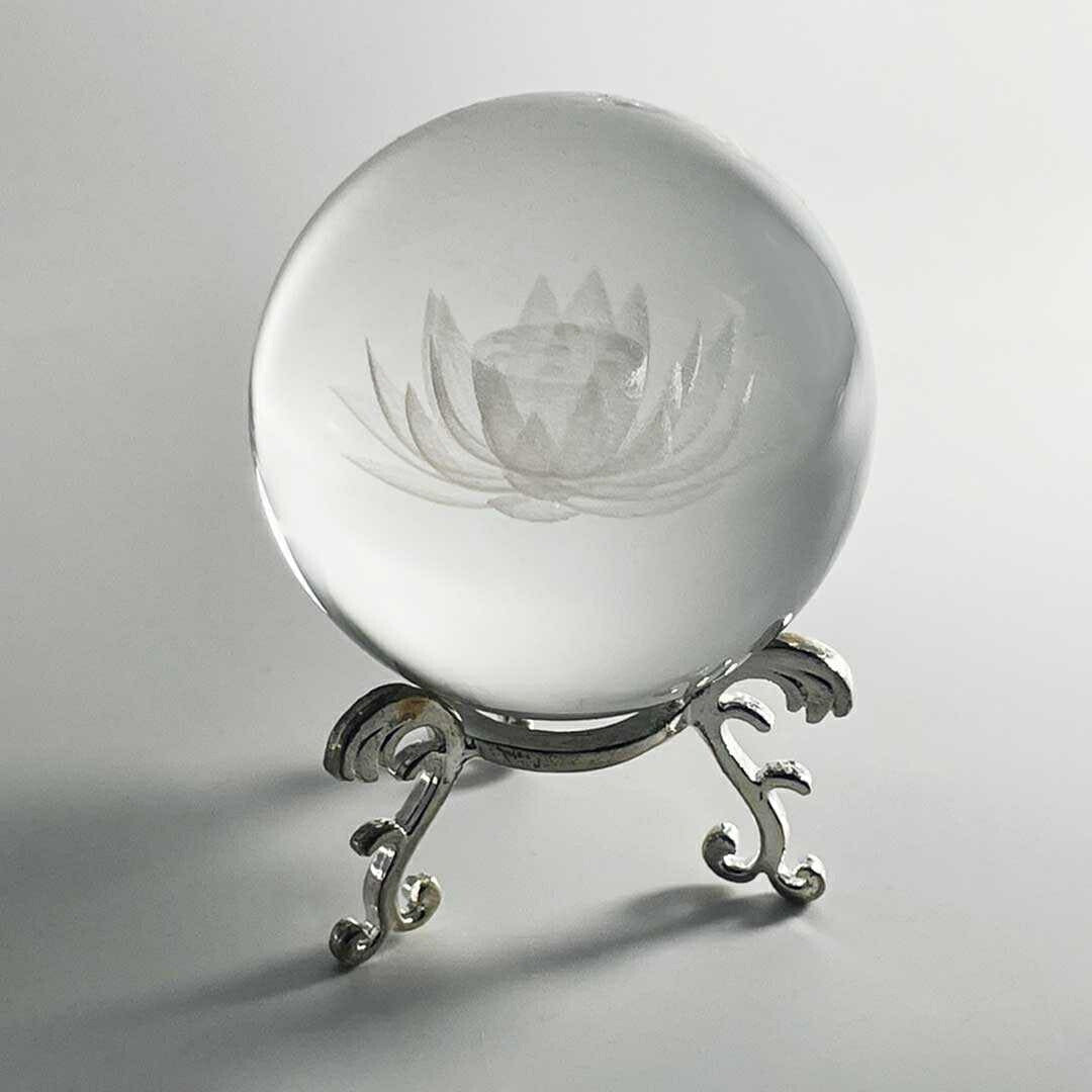 風水 インテリア | 水晶球 蓮の花 6cm 台座付き - 開運風水インテリア