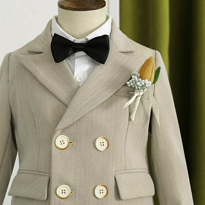 男性ファッション その他 | ベージュ子供スーツ6点セット - 入学・卒業式向け