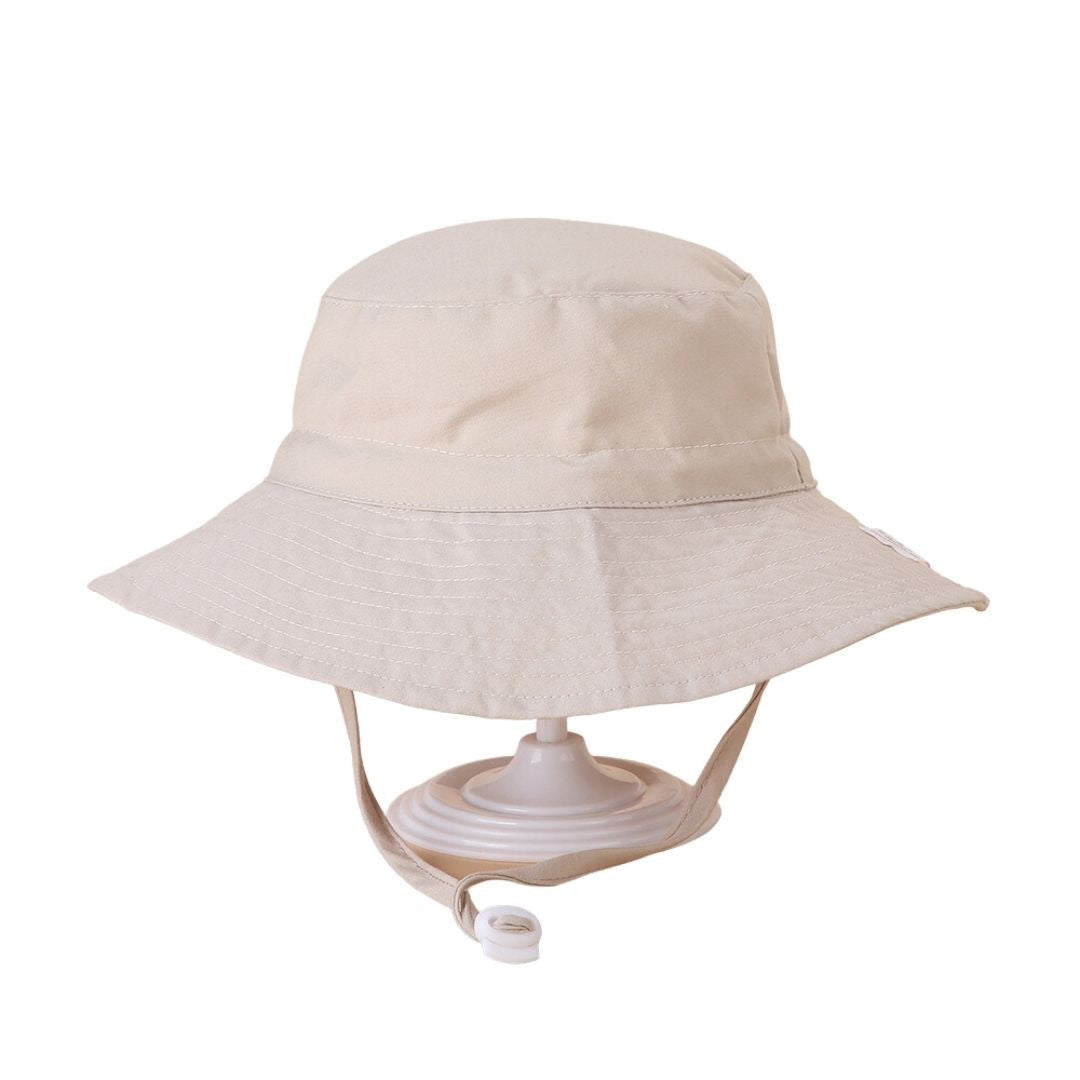 赤ちゃん用品 | キッズ用UPF50+ツバ広帽子 あご紐付き - 選べる8カラー