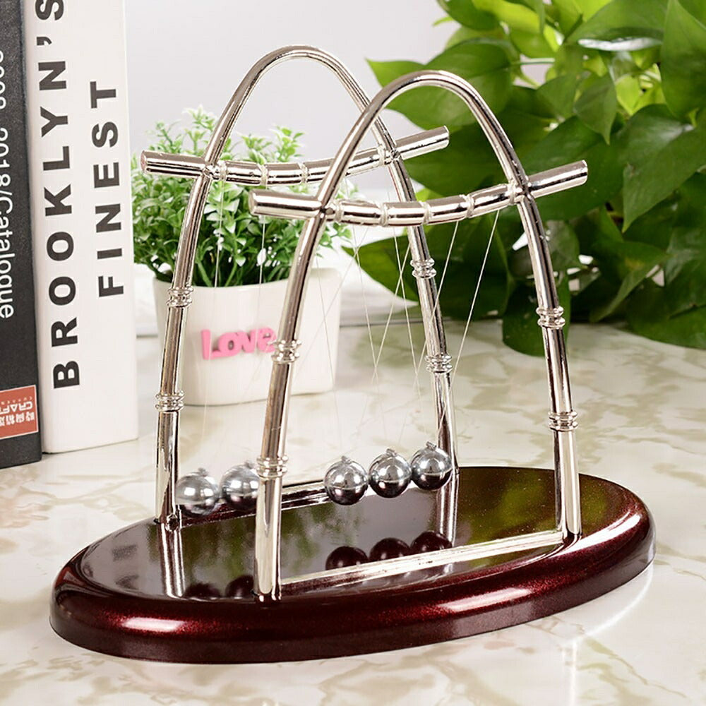 イベントグッズ | ニュートンのゆりかご Ver2 - デスクトップ用バランスボール置物