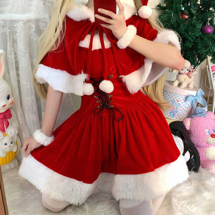 仮装 | クリスマス用サンタポンチョと猫耳ポンポン帽子 コスプレセット