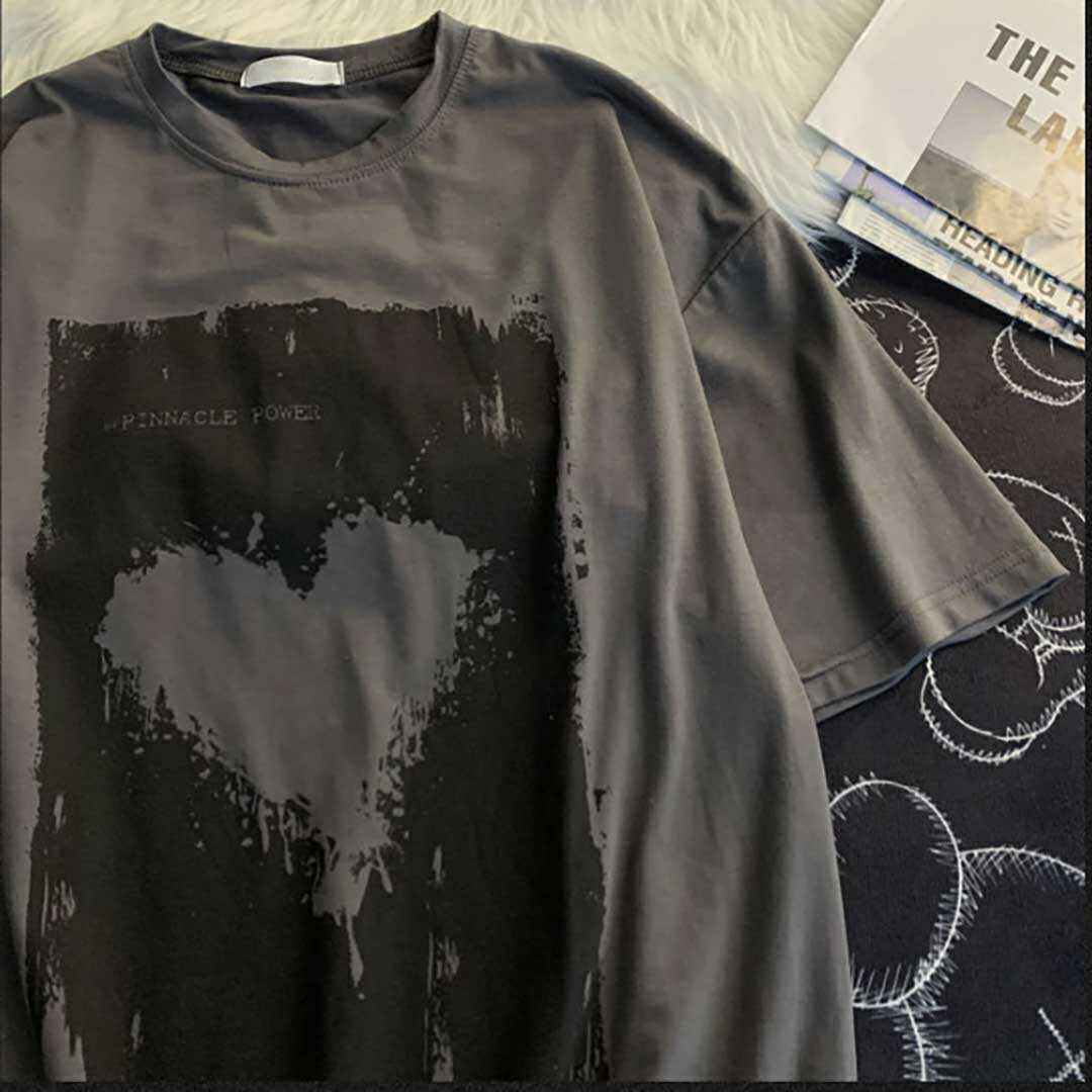 シャツ 女性 | ダークグレー ハート半袖Tシャツ Lサイズ - ゆったり韓国ファッション