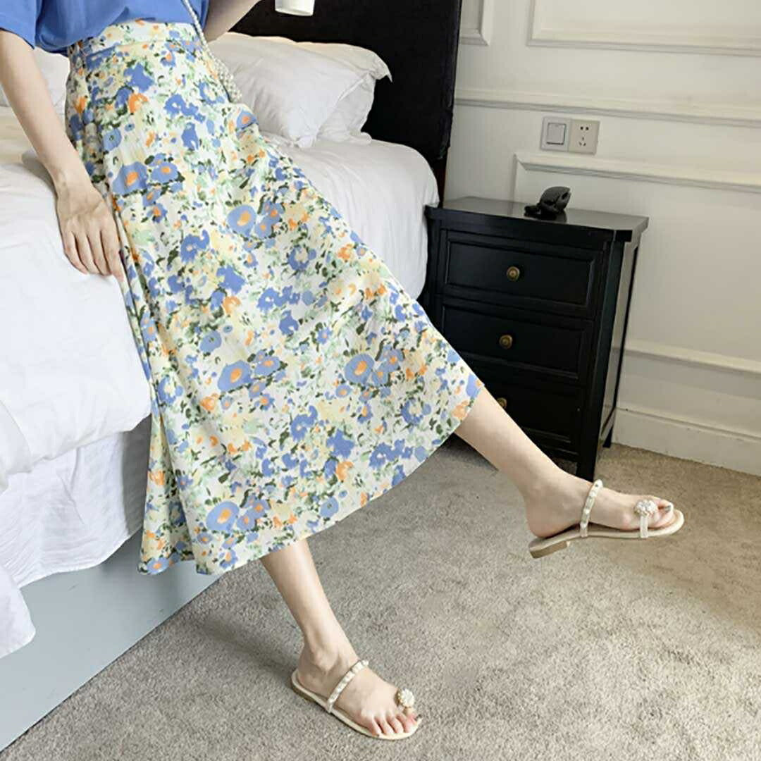 ボトムス 女性 | 青い小花柄フレアスカート レディース マキシ丈
