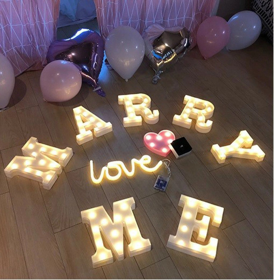 インテリア照明 | 特大アルファベットマーキーライト3点セット - イニシャルデザインランプ