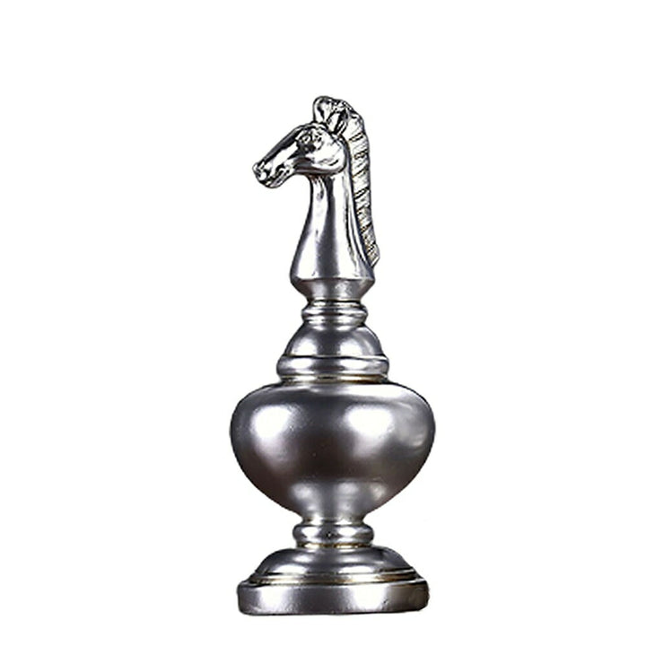インテリア オブジェ | シルバーメタル製チェス駒3個セット（ナイト・クイーン・キング） 【アンティーク調仕上げ・微細な塗装ムラ等あり】