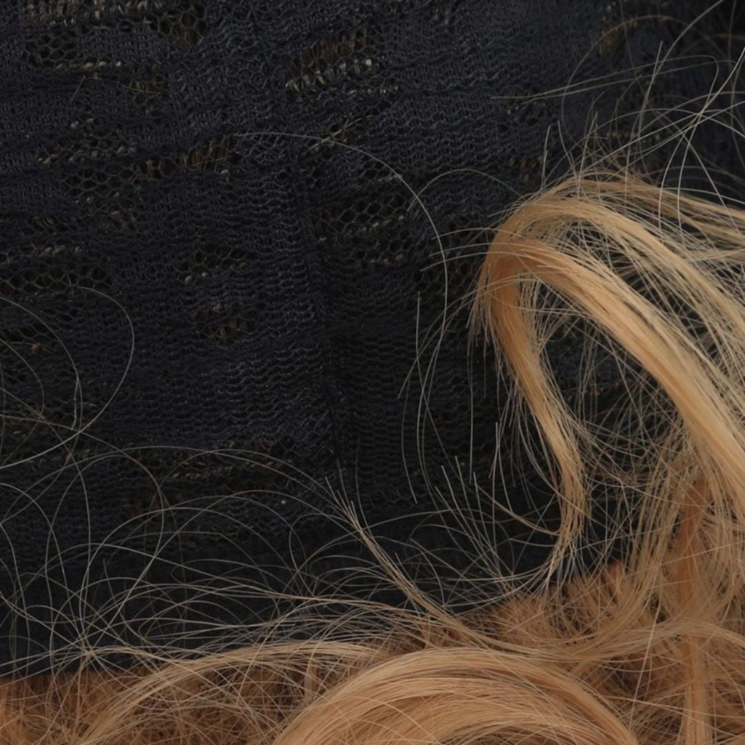 コスプレ小物 | ブラウンロングウェーブフルウィッグ：自然で軽量なナチュラル仕上げ