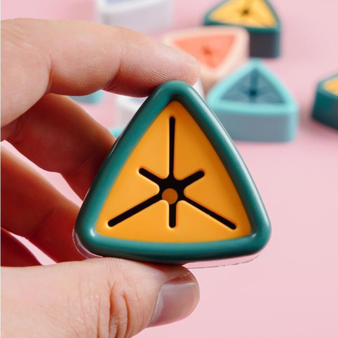 インテリア雑貨 その他 | トライアングルタオルハンガー 2個セット - キッチン・バスルーム用