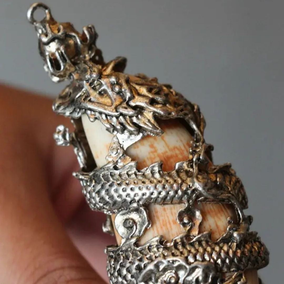 ネックレス | 龍の牙ネックレストップ | メンズ・レディースアクセサリー