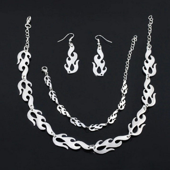 ネックレス | ファイヤーモチーフ ジュエリー3点セット（ネックレス・ブレスレット・ピアス）