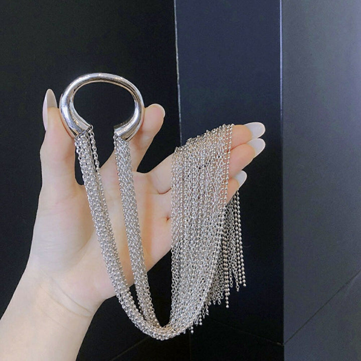 ヘアアクセサリー | シルバーロングチェーン髪留め：エスニック＆シンプルデザイン