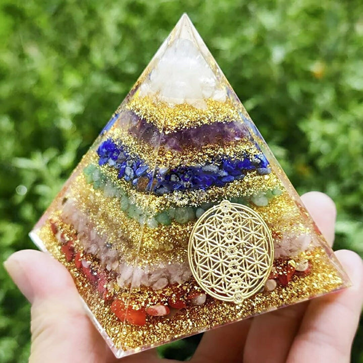 風水 インテリア | ゴールドグラデーション・チャクラオルゴナイトピラミッド