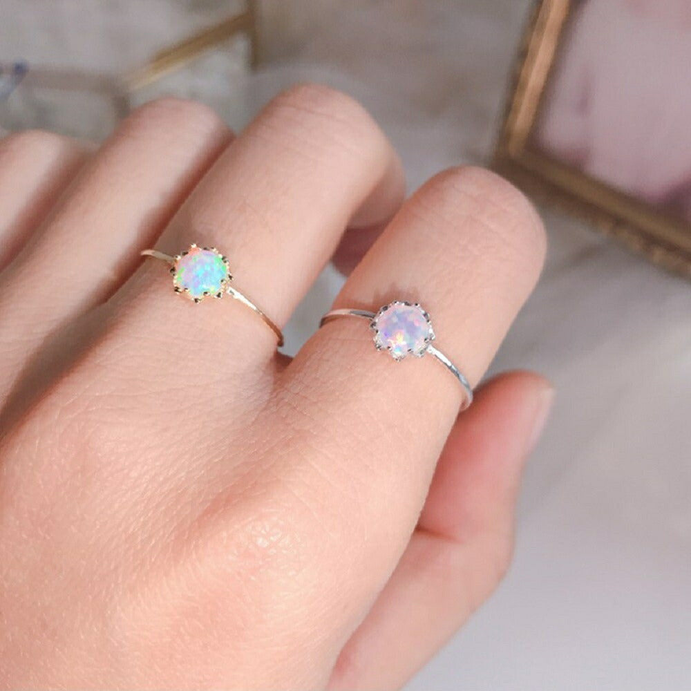 リング | オパールと貝パールの細めピンキーリング【ゴールド】